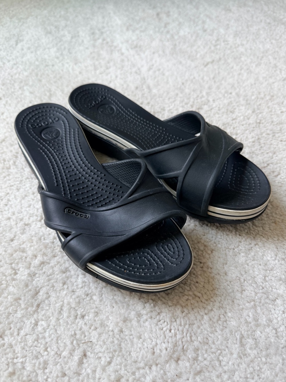 CROCS Black Slip-On Croslite Women's Sandals with Contrast Stripe